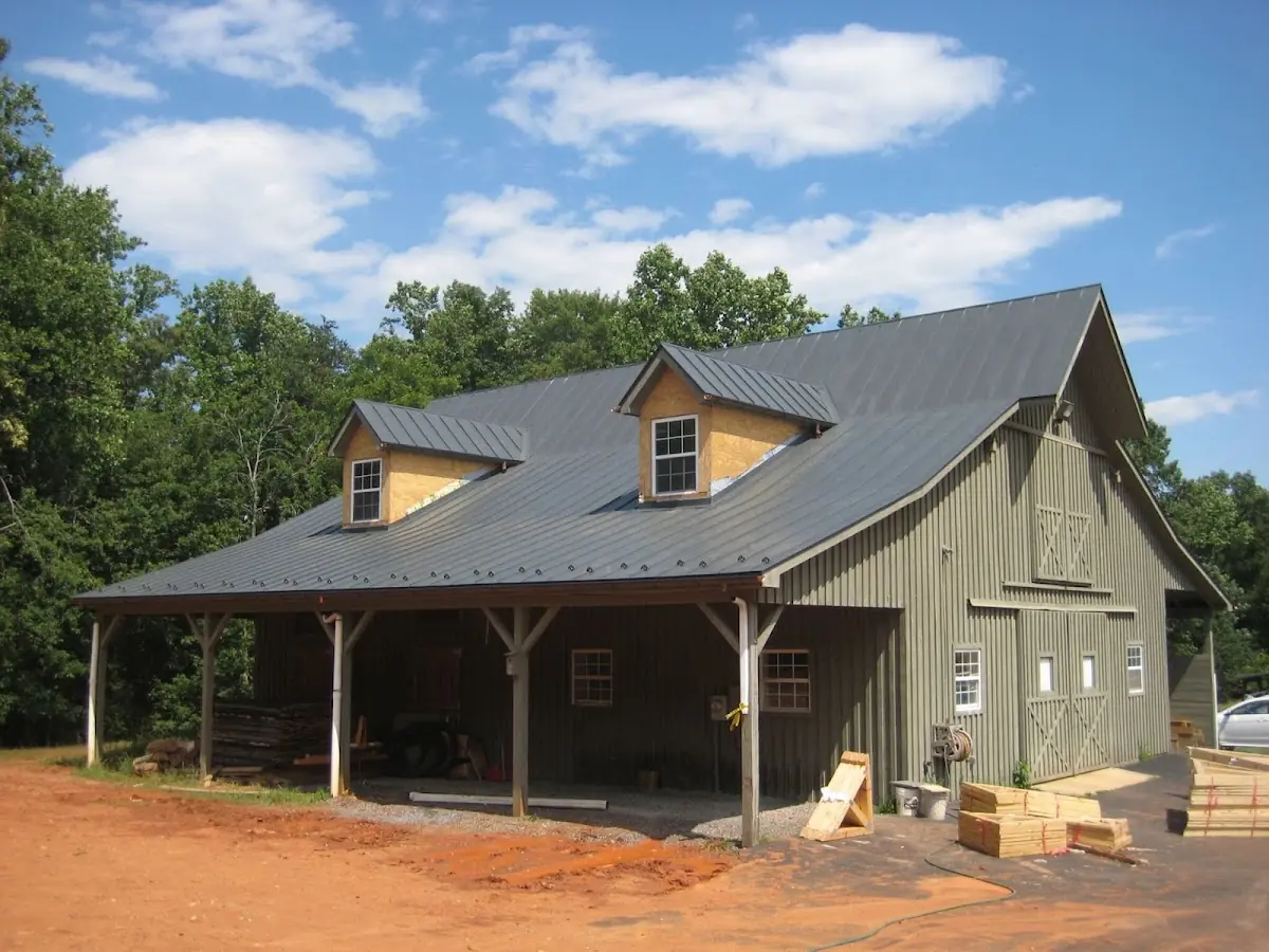 Expert Metal Roof Repair workmanship in Western Hills and Yarborough